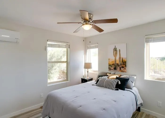 Poolside Relaxation: Couple's Retreat In Peoria!